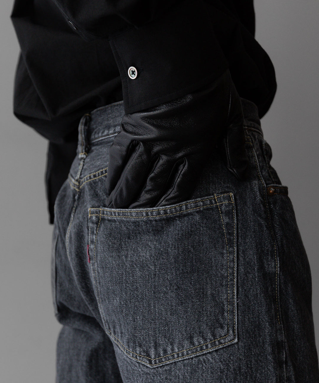 【INTÉRIM】インテリムの大戦モデルジーンズ VINTAGE WWII 1943 HEAVY KIBATA SHUTTLE DENIM JEANS - U.BLACK 公式通販サイトsession福岡セレクトショップ
