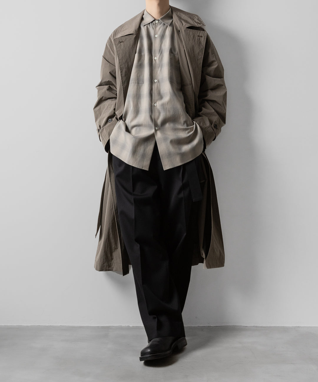 ssstein(シュタイン)のC/R CHECK OVERSIZED DOWN PAT SHIRT - TAUPE×GREY OMBREの公式通販サイトsession福岡セレクトショップ