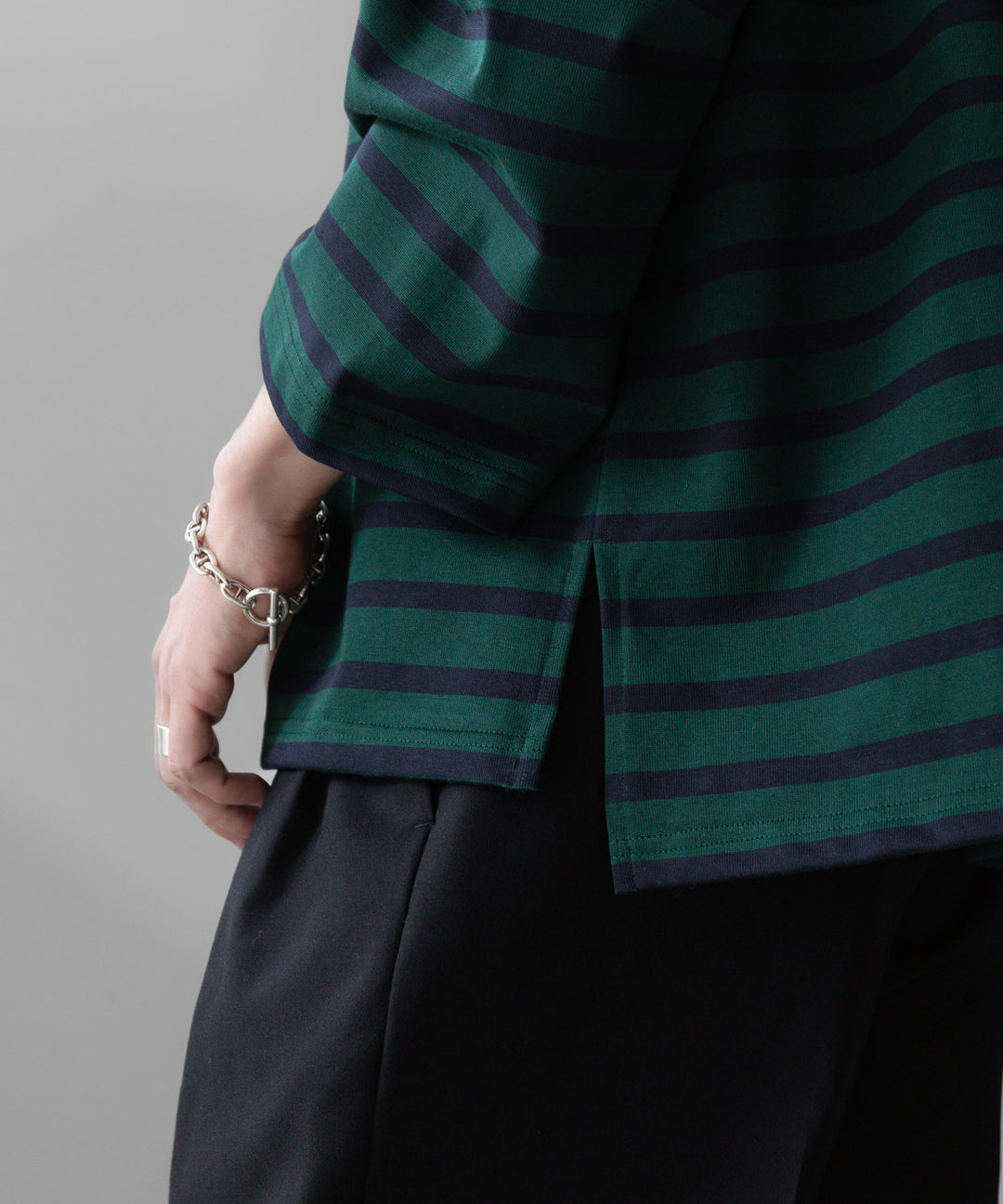 【INTÉRIM】インテリムのHYPER BIG SUVIN GIZA BASQUE HIGH NECK BORDER SHIRT - GREEN × BLACK sessionセッション福岡セレクトショップ 公式通販サイト