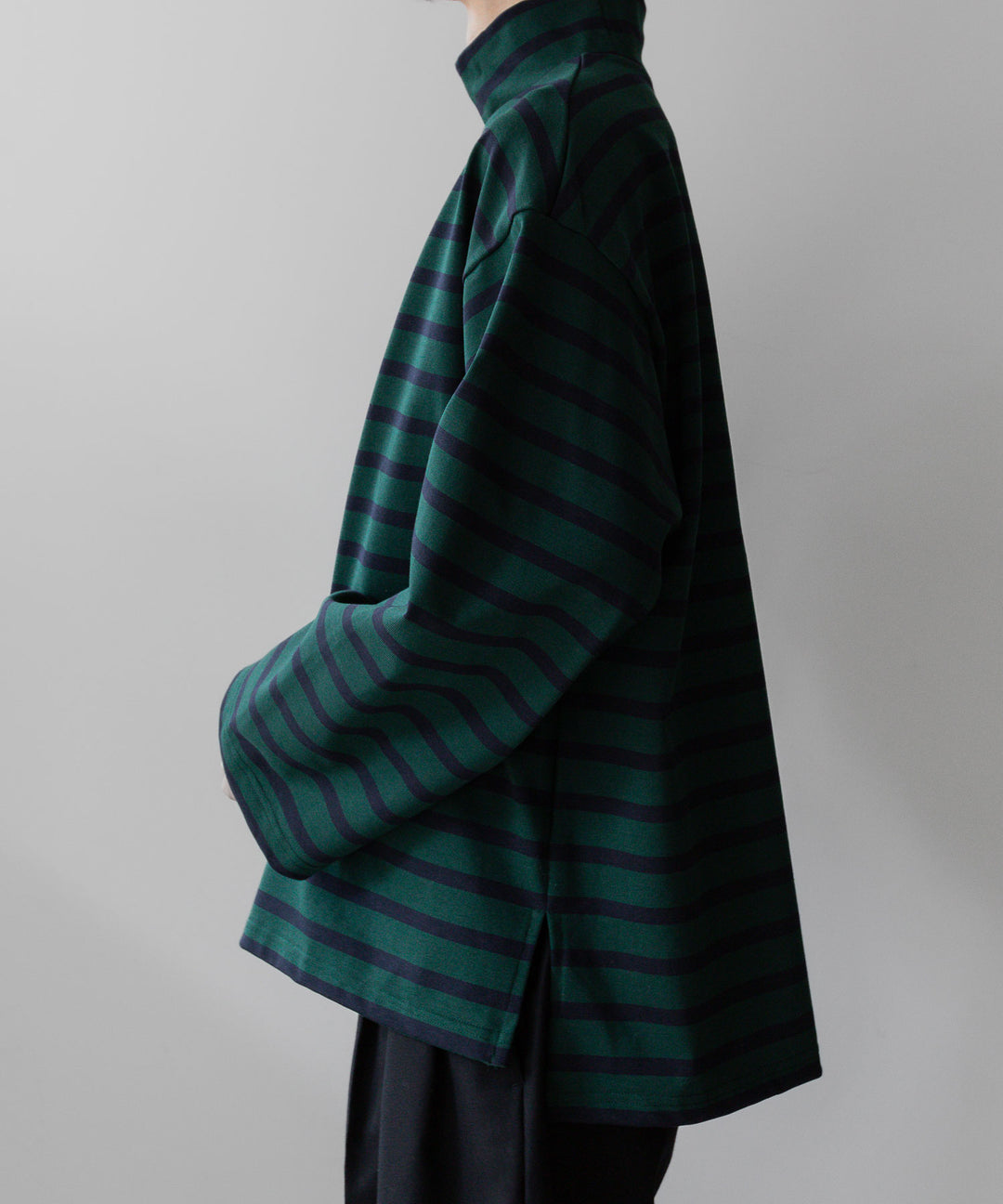 【INTÉRIM】インテリムのHYPER BIG SUVIN GIZA BASQUE HIGH NECK BORDER SHIRT - GREEN × BLACK sessionセッション福岡セレクトショップ 公式通販サイト