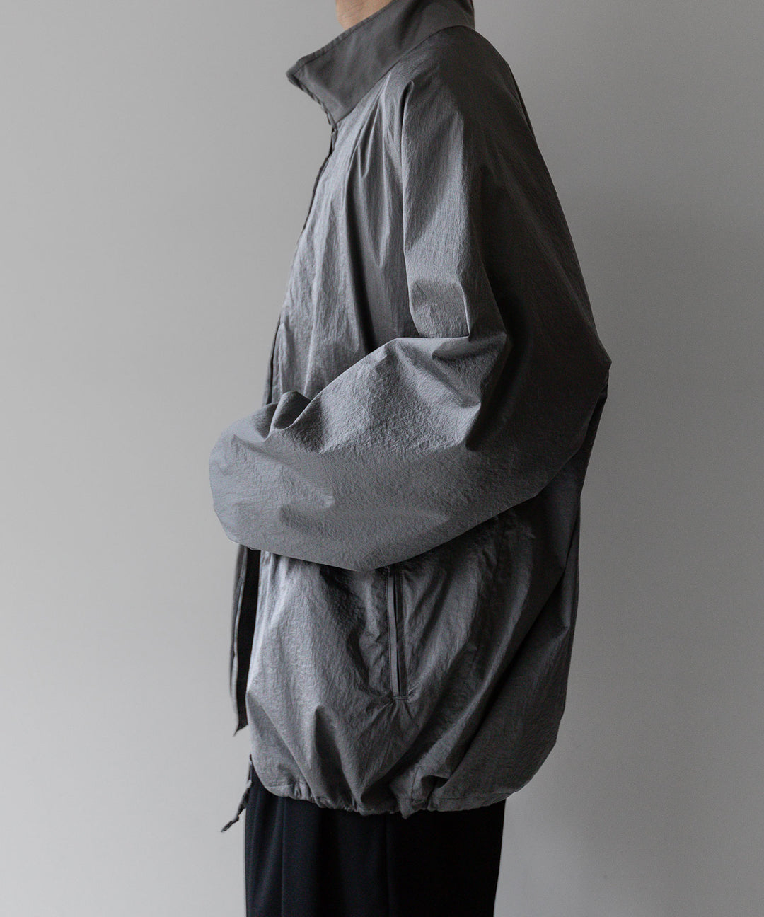 stein(シュタイン)の23AWコレクションWINDBREAKER STAND COLLAR JACKETのSILVER 公式通販サイトsession福岡セレクトショップ