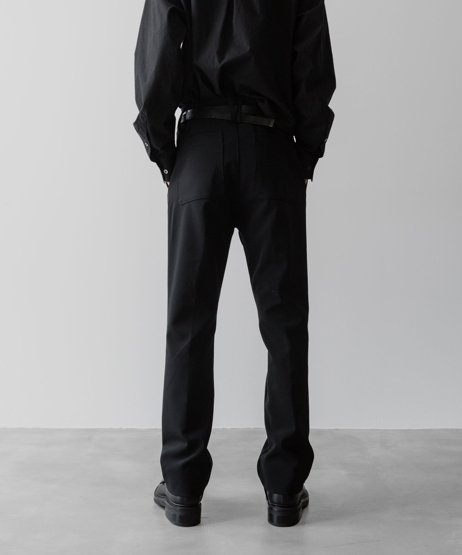 ANTHEM Aアンセムエー のSPONGY TWILL SLIM STRETCH PANTS - BLACKの公式通販サイトsession福岡セレクトショップ