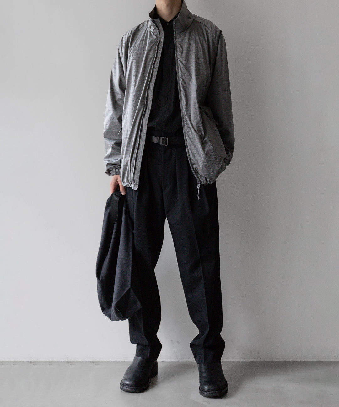 stein(シュタイン)の23AWコレクションWINDBREAKER STAND COLLAR JACKETのSILVER 公式通販サイトsession福岡セレクトショップ