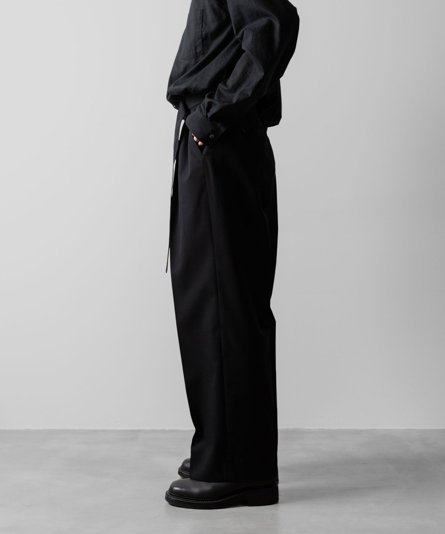 ssstein(シュタイン)のBELTED WIDE TROUSERS - BLACKの公式通販サイトsession福岡セレクトショップ