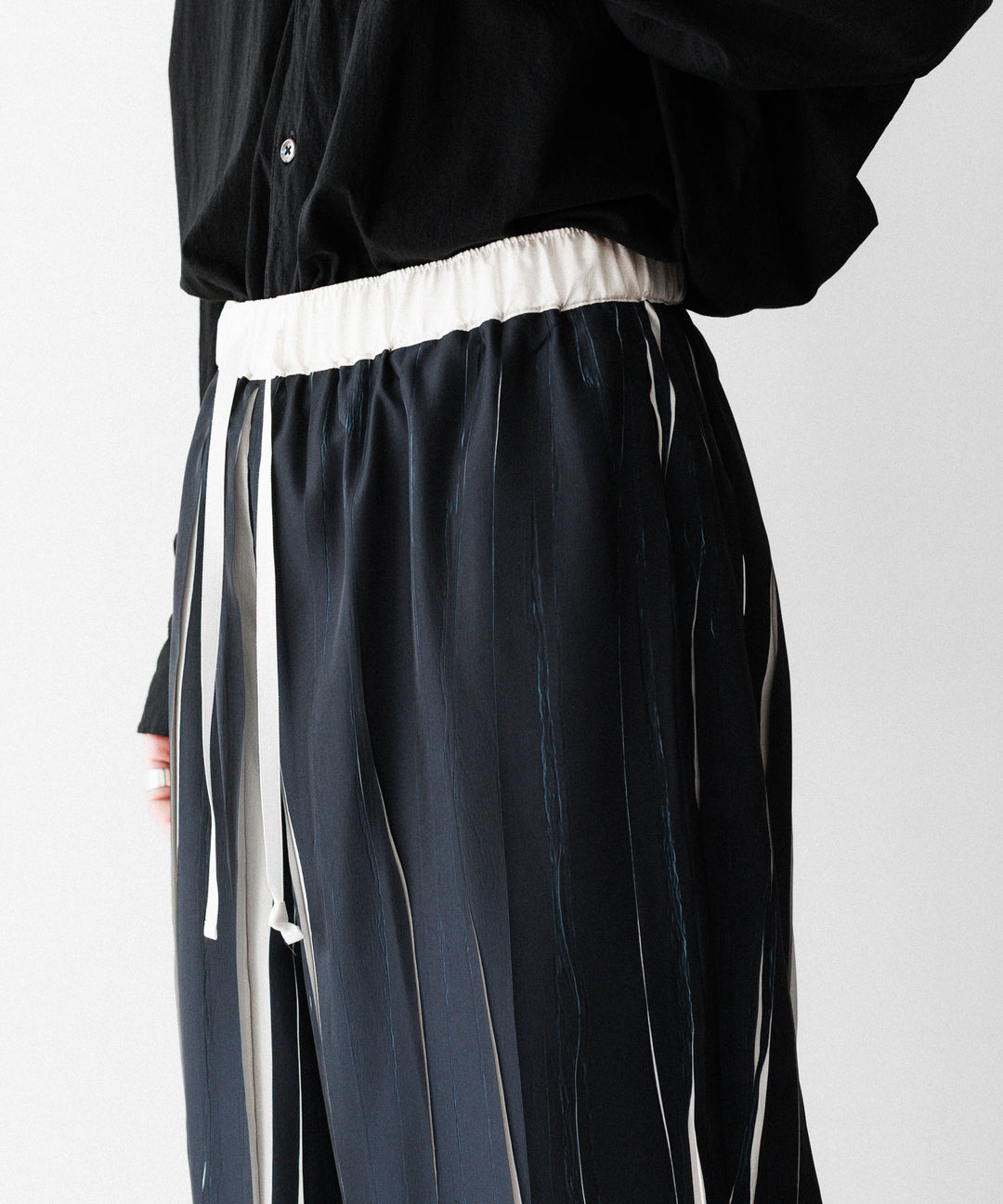 ANTHEM A-アンセムエーのOVER PRINTED RANDOM PLEATS PANTSのECRU公式通販サイトsession福岡セレクトショップ
