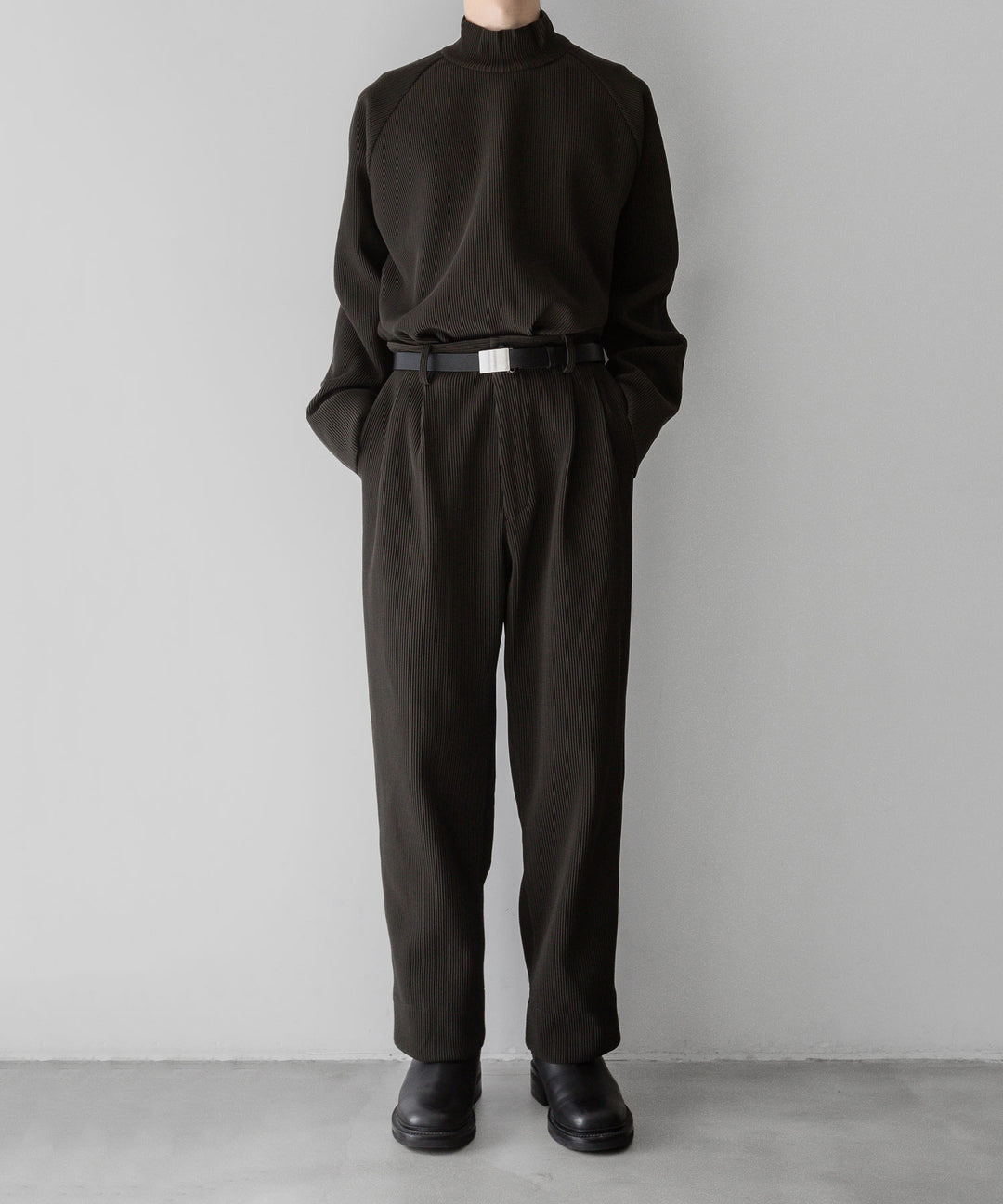 【stein】ssstein シュタインのGRADATION PLEATS LSのMILITARY KHAKI　 公式通販サイトsession福岡セレクトショップ