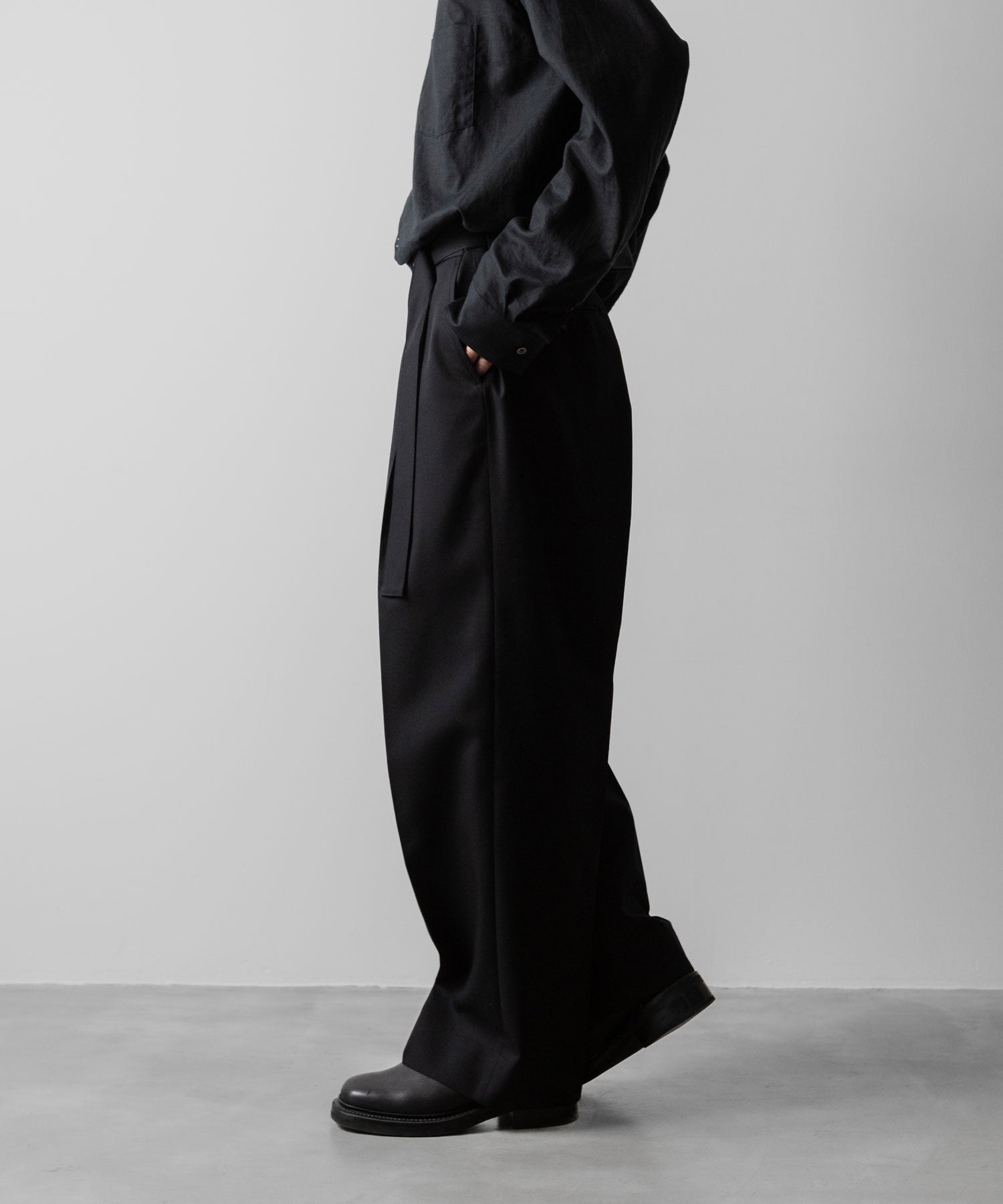 ssstein(シュタイン)のBELTED WIDE TROUSERS - BLACKの公式通販サイトsession福岡セレクトショップ