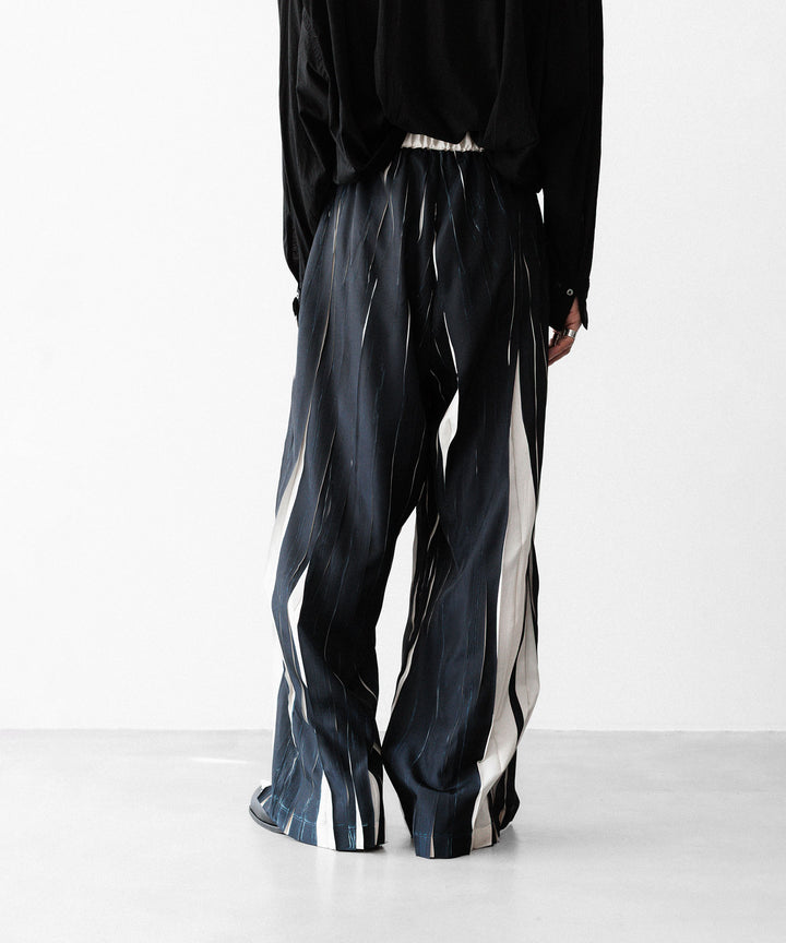 【ANTHEM A】OVER PRINTED RANDOM PLEATS PANTS - ECRU