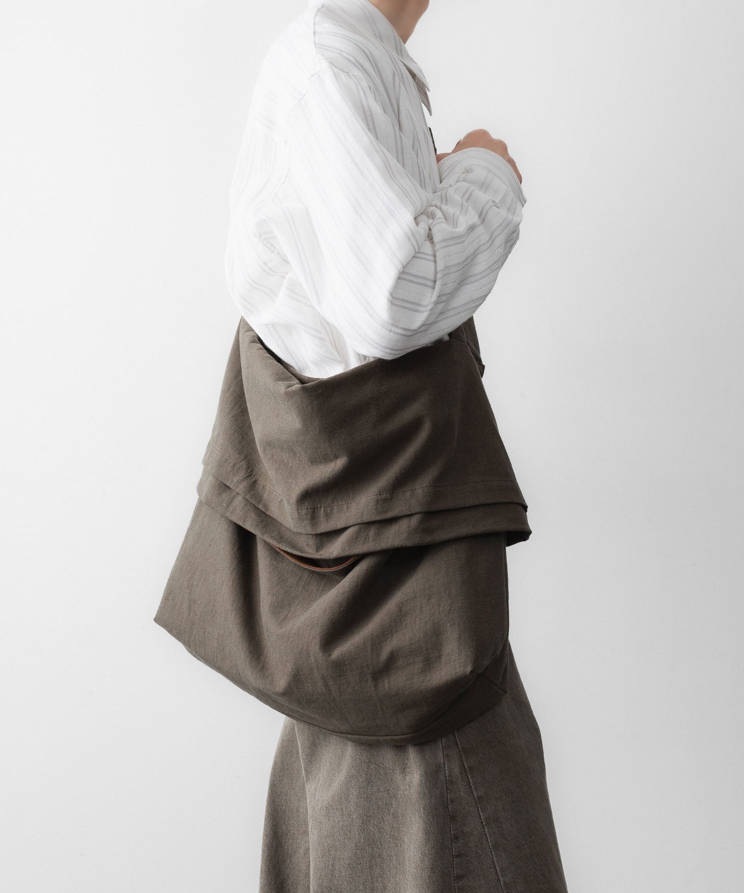KaILI - カイリ】COTTON HEMP TRANSFORM BAG L - BROWN | 公式通販