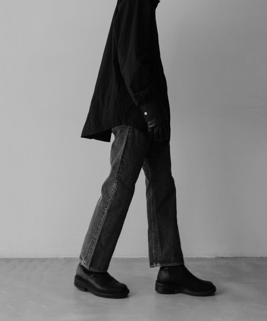 【INTÉRIM】インテリムの大戦モデルジーンズ VINTAGE WWII 1943 HEAVY KIBATA SHUTTLE DENIM JEANS - U.BLACK 公式通販サイトsession福岡セレクトショップ