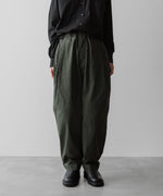 画像をギャラリービューアに読み込む, ANTHEM Aアンセムエー のCOTTON TWILL NO-BRAINER PANTS - OLIVEの公式通販サイトsession福岡セレクトショップ
