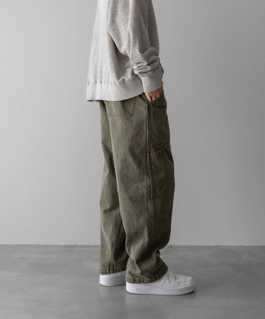 INTÉRIM(インテリム)のUSED WASHED HEAVY PIMA TWILL FRENCH AIR FORCE MECHANIC PANTS - U.OLIVEの公式通販サイトsession福岡セレクトショップ