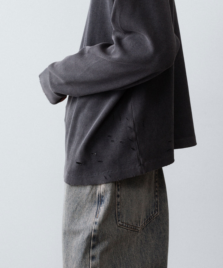 【CODA】FADED BLACK AGING DAMAGED LONG SLEEVE WAFFLE TOPS - FADED BLACK
