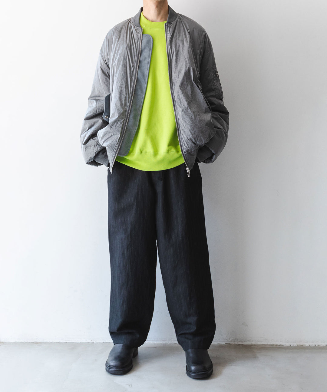 stein(シュタイン)の23AWコレクションOVERSIZED UNTWISTED YARN SWEAT LS のYELLOW