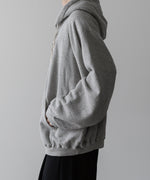 画像をギャラリービューアに読み込む, Fujimoto フジモトのSPRAYED DEEP TUCK HOODIE &quot;OID FABRIC&quot; - GRAYの公式通販サイトsession福岡セレクトショップ
