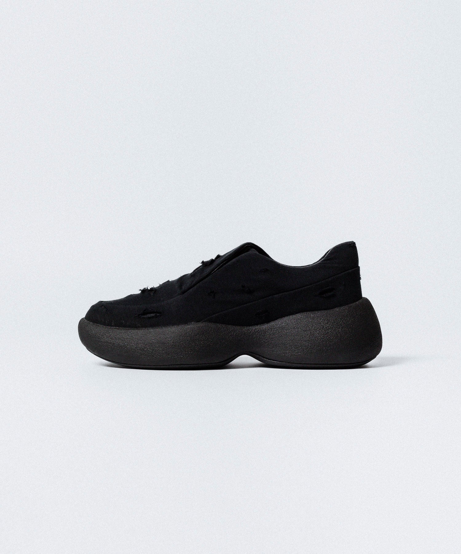 VEIN ヴェインのCOTTON JERSEY x RIPSTOP OVAL SOLE TRAINER - BLACKの公式通販サイトsession福岡セレクトショップ