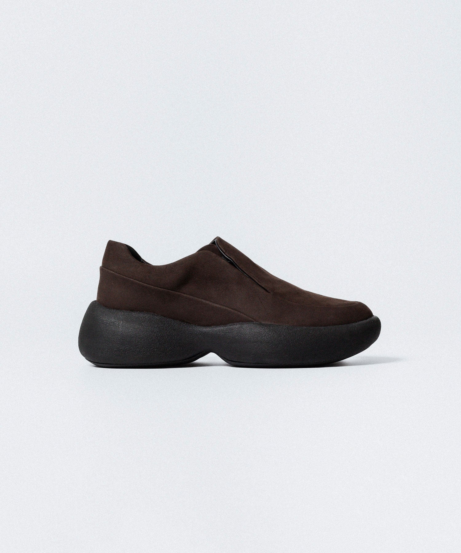VEIN ヴェインのCOW LEATHER NUBUCK OVAL SOLE  TRAINER - BROWNの公式通販サイトsession福岡セレクトショップ