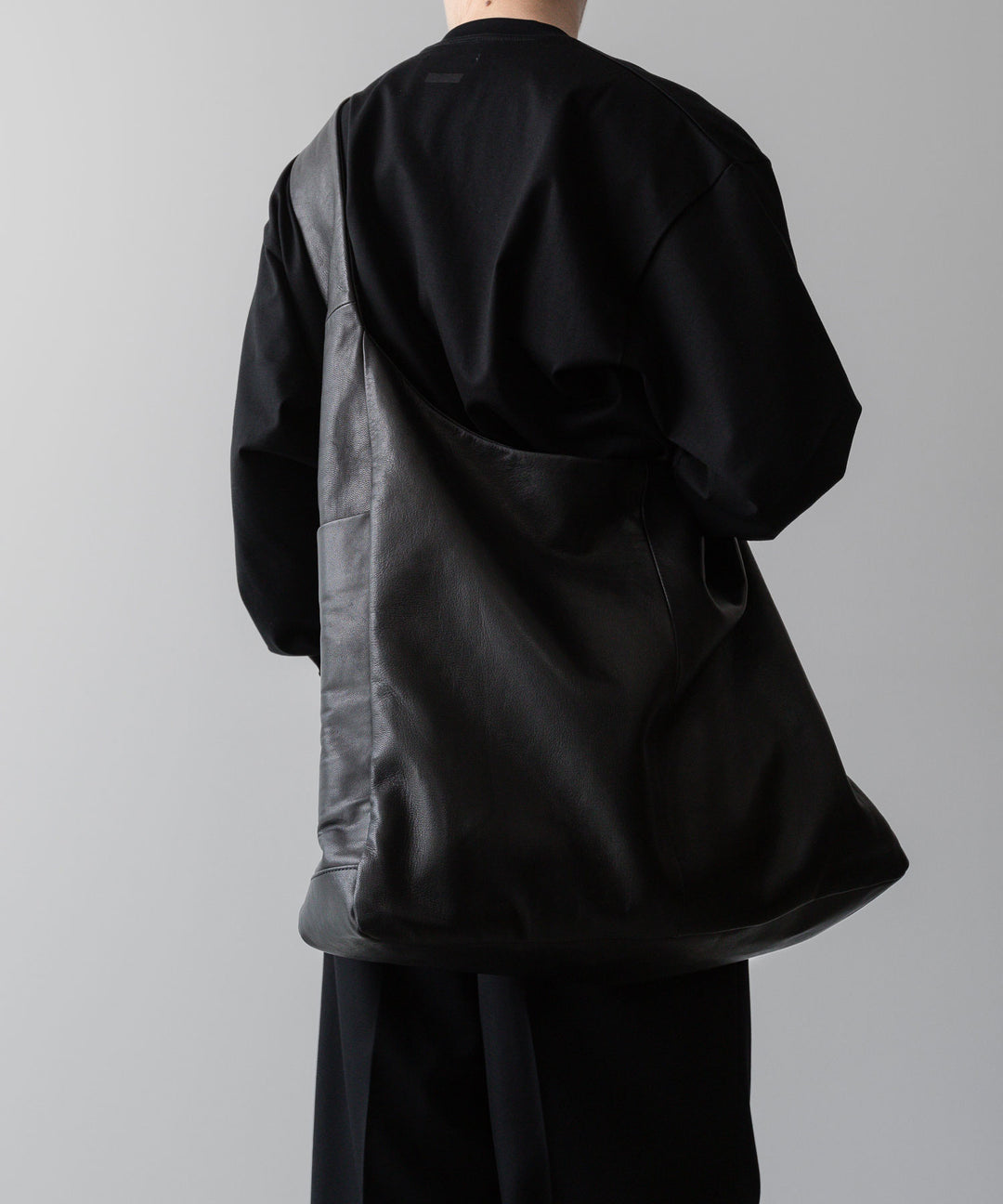 ssstein(シュタイン)の24AWコレクション LEATHER SHOULDER BAG - BLACK 公式通販サイトsession福岡セレクトショップ