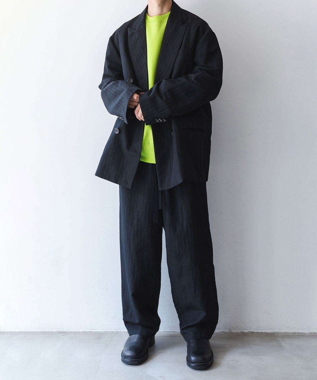 stein(シュタイン)の23AWコレクションOVERSIZED UNTWISTED YARN SWEAT LS のYELLOW