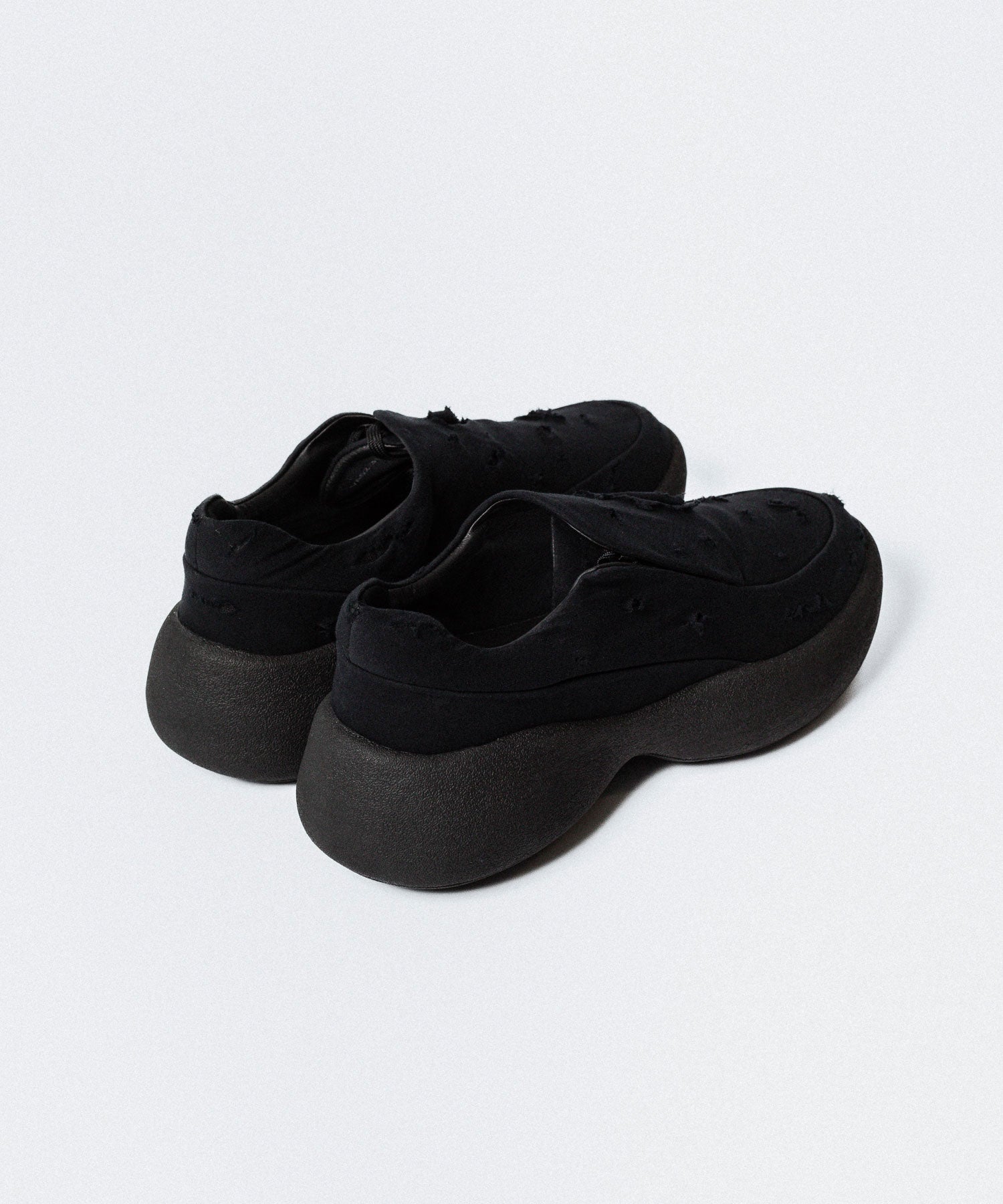 VEIN ヴェインのCOTTON JERSEY x RIPSTOP OVAL SOLE TRAINER - BLACKの公式通販サイトsession福岡セレクトショップ
