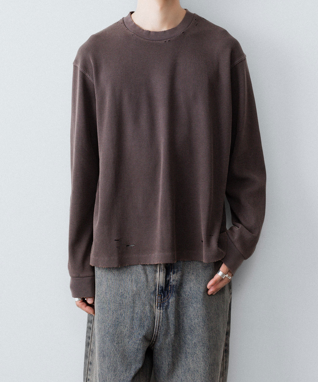 【CODA】FADED GREY AGING DAMAGED LONG SLEEVE WAFFLE TOPS - FADED GREY