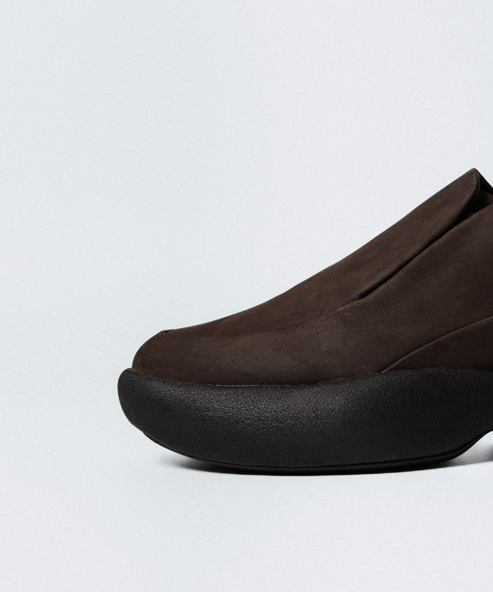VEIN ヴェインのCOW LEATHER NUBUCK OVAL SOLE  TRAINER - BROWNの公式通販サイトsession福岡セレクトショップ