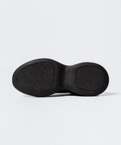 VEIN 】COW LEATHER NUBUCK OVAL SOLE TRAINER - BLACK | 公式通販