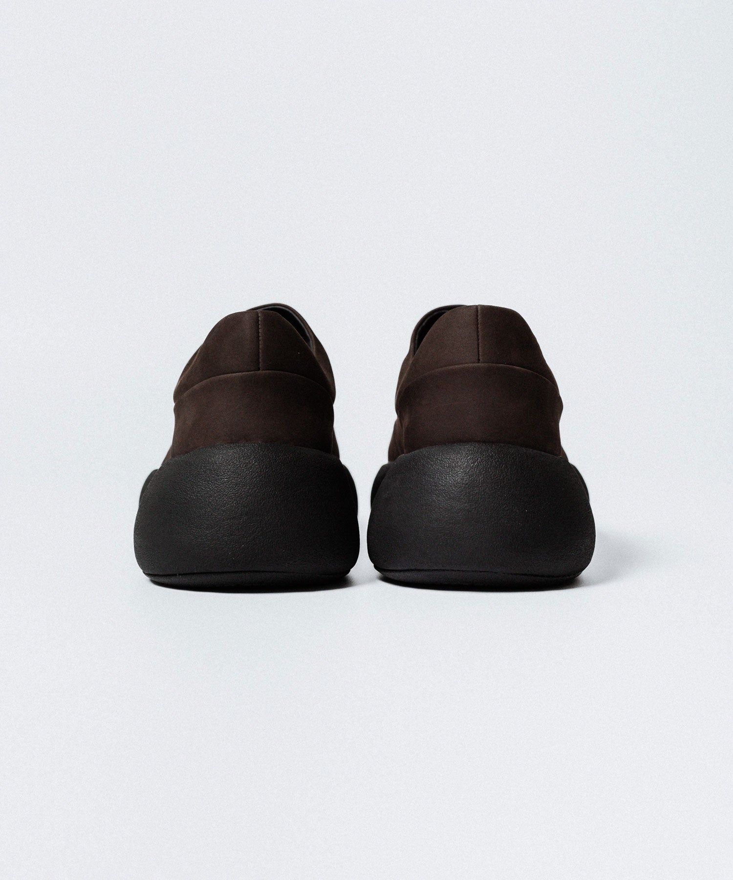 VEIN ヴェインのCOW LEATHER NUBUCK OVAL SOLE  TRAINER - BROWNの公式通販サイトsession福岡セレクトショップ