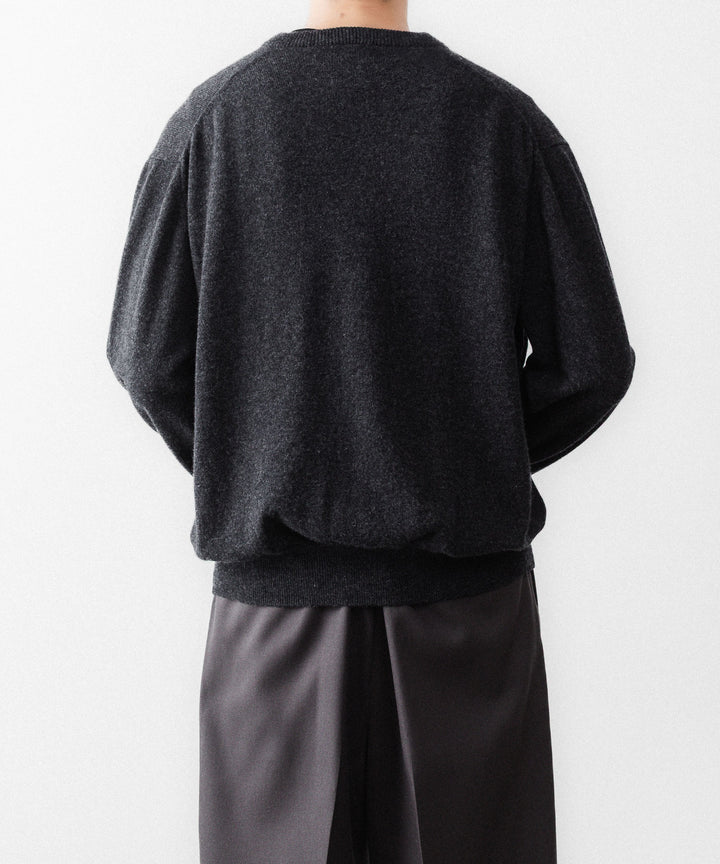 SUBLATIONS サブレーションズのCASHMERE V-NECK KNITのCHARCOAL 公式通販サイトsession福岡セレクトショップ