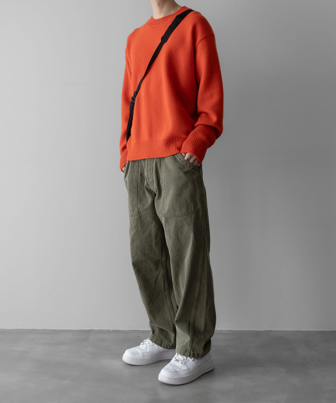 INTÉRIM(インテリム)のUSED WASHED HEAVY PIMA TWILL FRENCH AIR FORCE MECHANIC PANTS - U.OLIVEの公式通販サイトsession福岡セレクトショップ