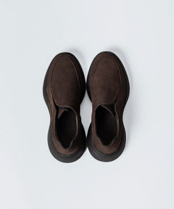 VEIN 】COW LEATHER NUBUCK OVAL SOLE TRAINER - BROWN | 公式通販