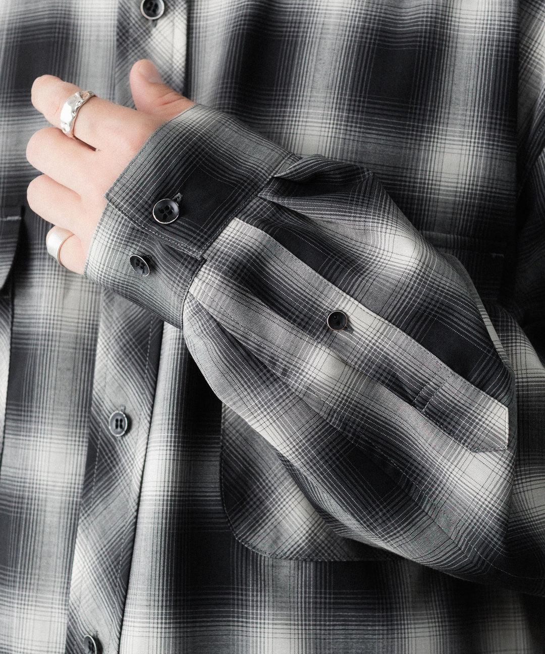 SUBLATIONS-サブレーションズのWASHABLE WOOL OMBRE CHECK SHIRTのGRAN BLACK公式通販サイトsession福岡セレクトショップ