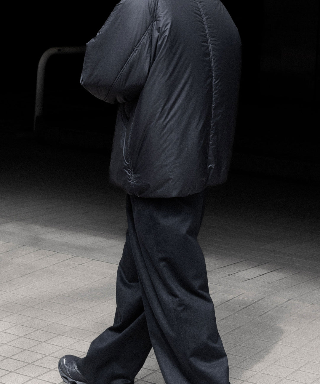 【paratrait】MEMBRANE SHELL PUFF BLOUSON - BLACK