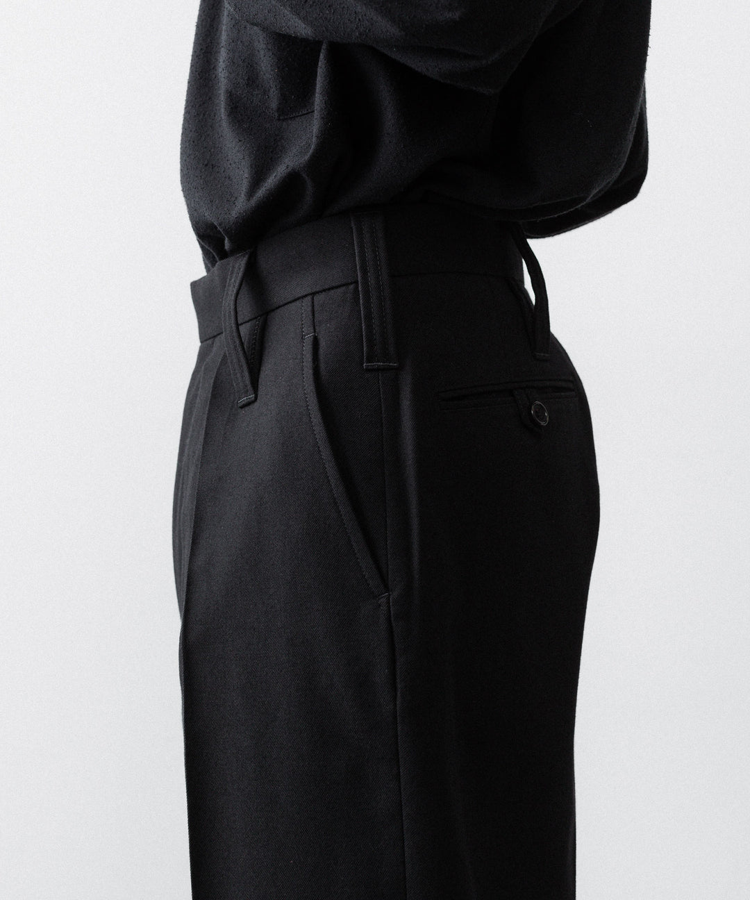INTÉRIM インテリム MILITARY WOOL SERGE 1-TUCK FRENCH ARMY WIDE TAPERED TROUSERのBLACK 公式通販サイトsession福岡セレクトショップ