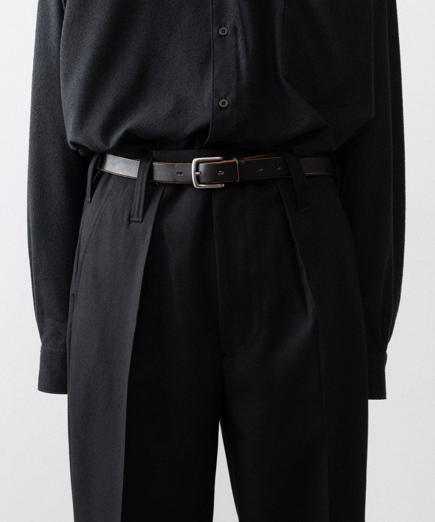 INTÉRIM インテリム MILITARY WOOL SERGE 1-TUCK FRENCH ARMY WIDE TAPERED TROUSERのBLACK 公式通販サイトsession福岡セレクトショップ