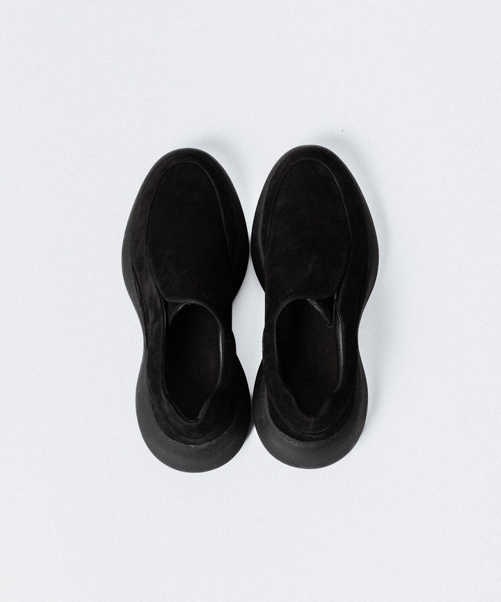 VEIN ヴェインのCOW LEATHER NUBUCK OVAL SOLE  TRAINER - BLACKの公式通販サイトsession福岡セレクトショップ