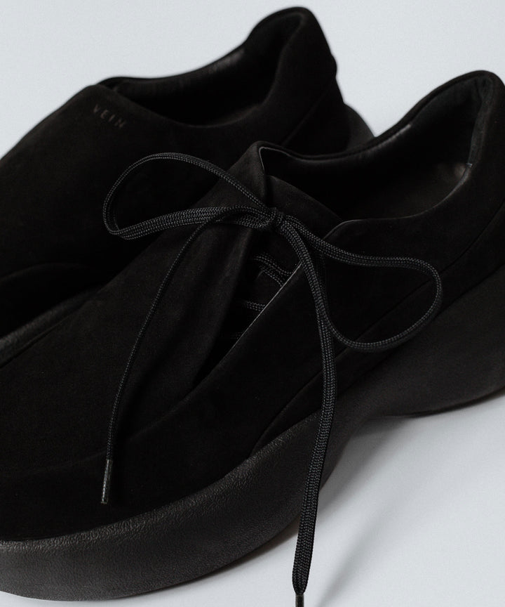 VEIN ヴェインのCOW LEATHER NUBUCK OVAL SOLE  TRAINER - BLACKの公式通販サイトsession福岡セレクトショップ