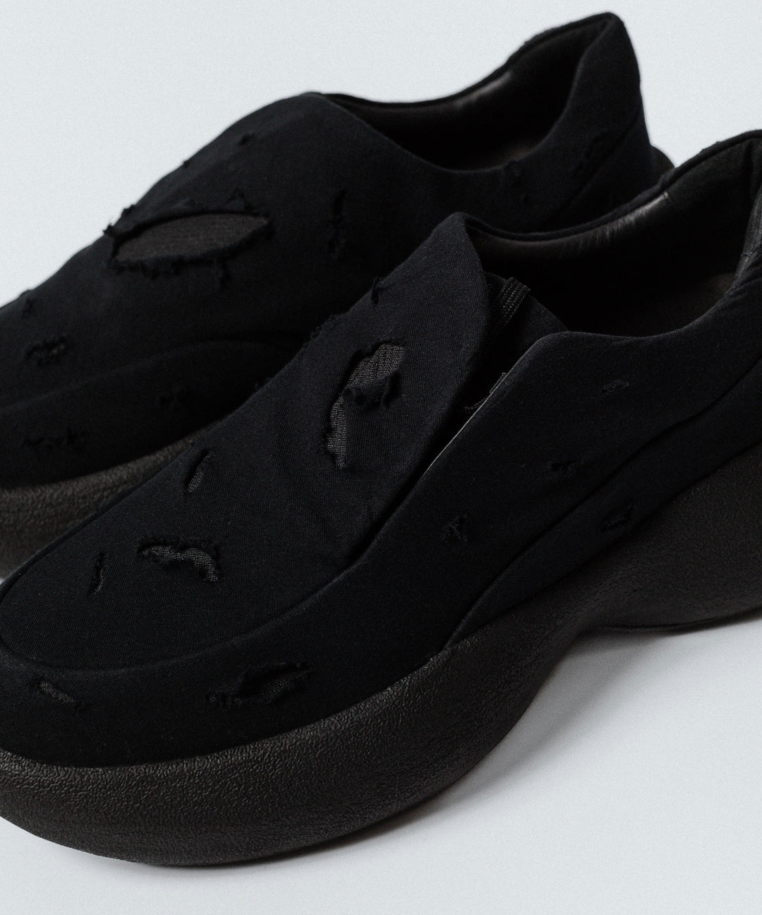 VEIN ヴェインのCOTTON JERSEY x RIPSTOP OVAL SOLE TRAINER - BLACKの公式通販サイトsession福岡セレクトショップ