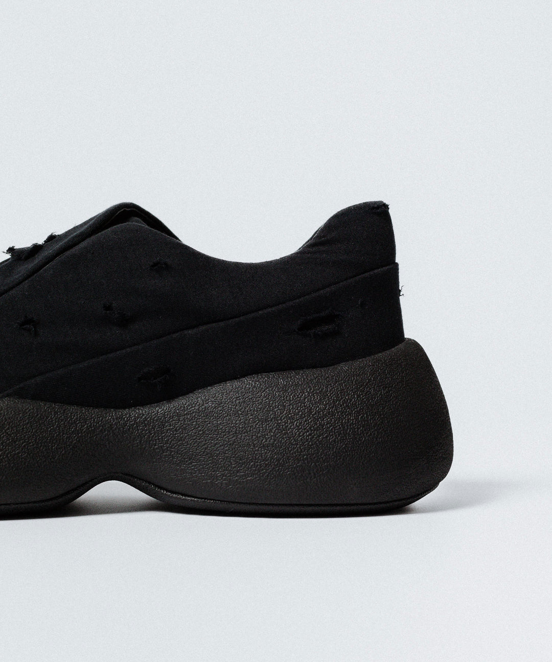VEIN ヴェインのCOTTON JERSEY x RIPSTOP OVAL SOLE TRAINER - BLACKの公式通販サイトsession福岡セレクトショップ
