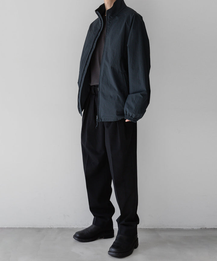 stein(シュタイン)の23AWコレクションWINDBREAKER STAND COLLAR JACKETのDARK GREY 公式通販サイトsession福岡セレクトショップ