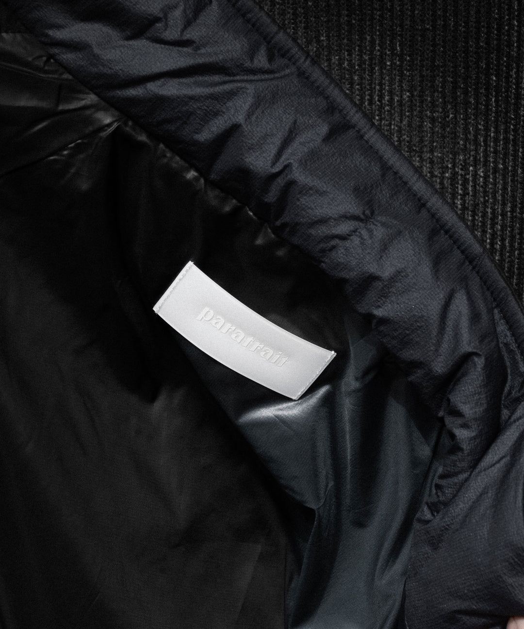 【paratrait】MEMBRANE SHELL PUFF BLOUSON - BLACK