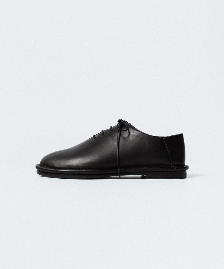 ATTACHMENT アタッチメントのCOW LEATHER BABOUCHE - BLACKの公式通販サイトsession福岡セレクトショップ