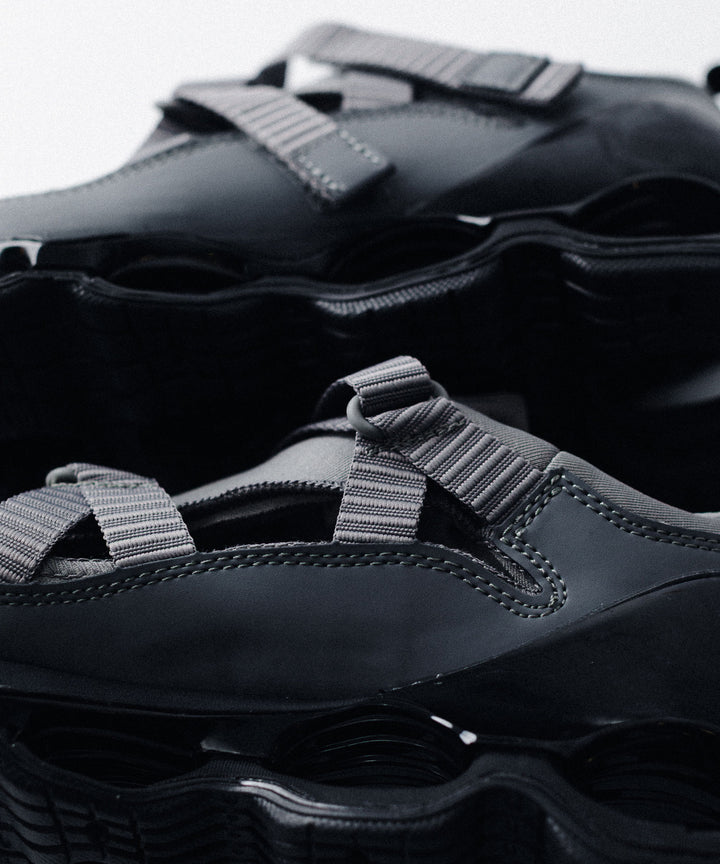 MIZUNO ミズノのWAVE PROPHECY STRAPのQUIET SHADE / BLACK 公式通販サイトsession福岡セレクトショップ