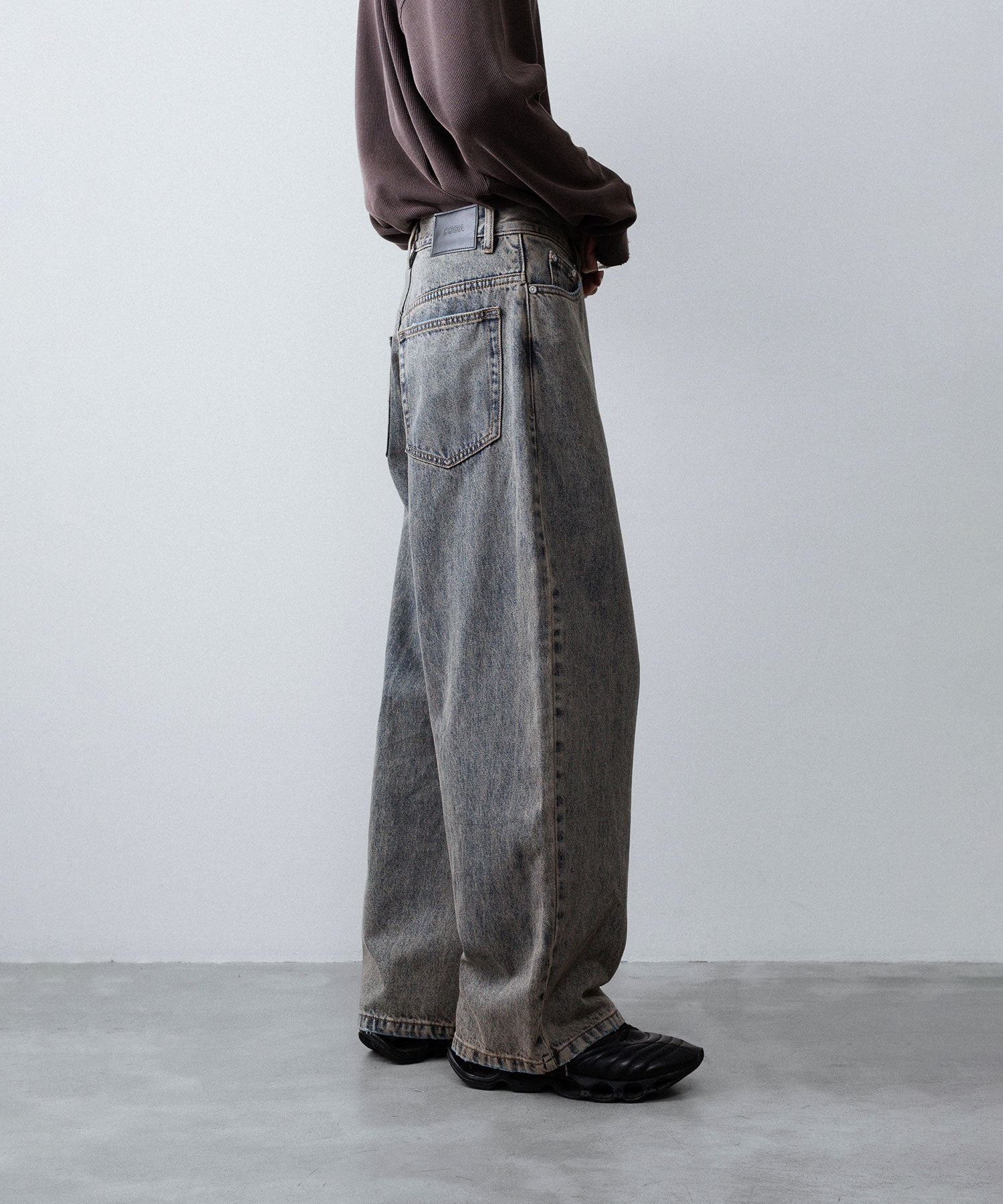 CODA コーダ GREY ACID WASH EXTENDED CUT LUFT JEANSのGREY ACID WASH 公式通販サイトsession福岡セレクトショップ