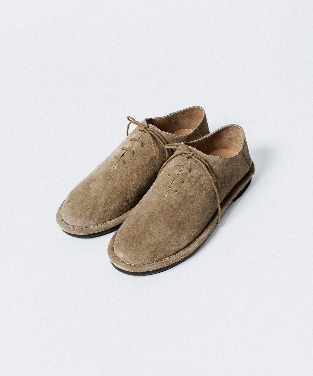 ATTACHMENT アタッチメントのCOW LEATHER SUEDE BABOUCHE - BEIGEの公式通販サイトsession福岡セレクトショップ