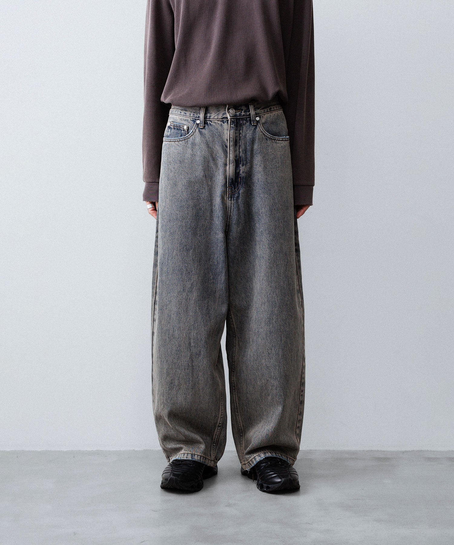 CODA コーダ GREY ACID WASH EXTENDED CUT LUFT JEANSのGREY ACID WASH 公式通販サイトsession福岡セレクトショップ