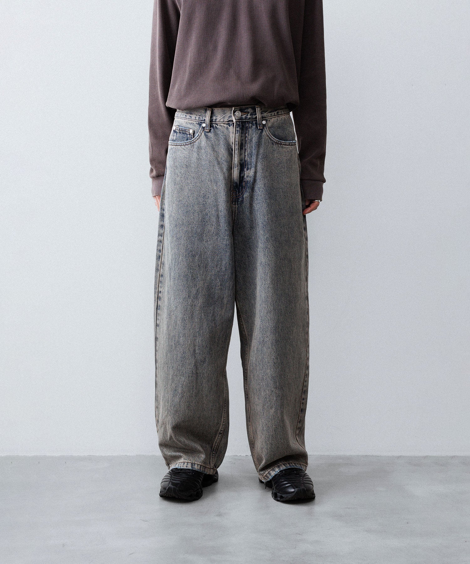 CODA コーダ GREY ACID WASH EXTENDED CUT LUFT JEANSのGREY ACID WASH 公式通販サイトsession福岡セレクトショップ