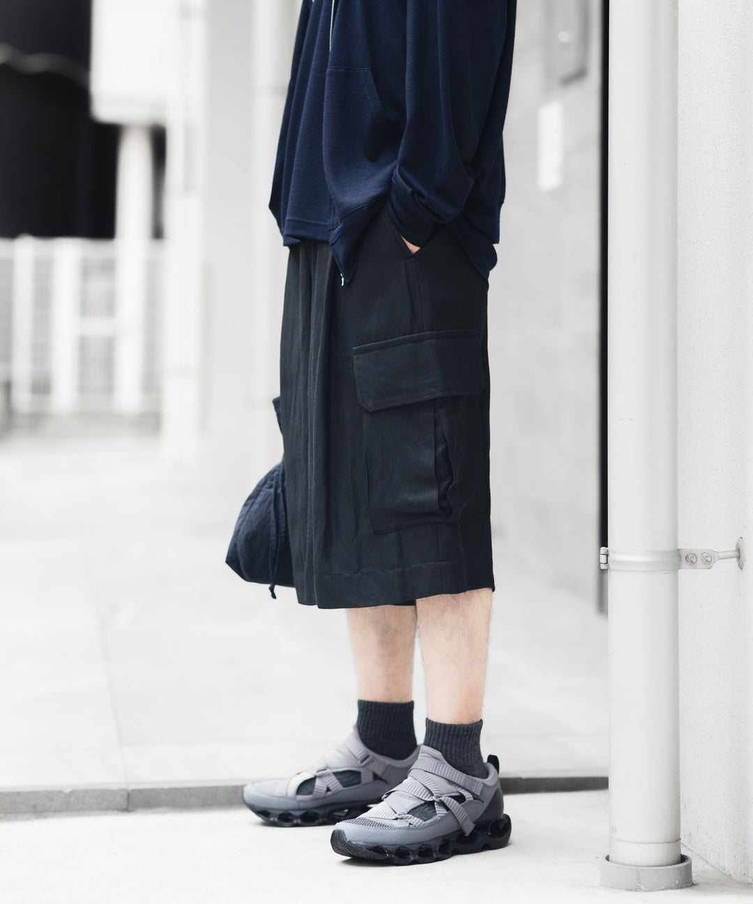 ssstein(シュタイン)のVIS/LI BRIGHT TWILL CARGO SHORT TROUSERS - DARK CHARCOALの公式通販サイトsession福岡セレクトショップ