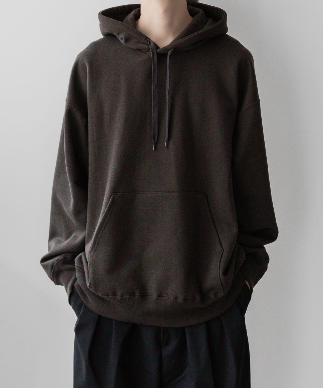 stein(シュタイン)の23AWコレクションOVERSIZED UNTWISTED YARN SWEAT HOOD LSのMILITARY KHAKI