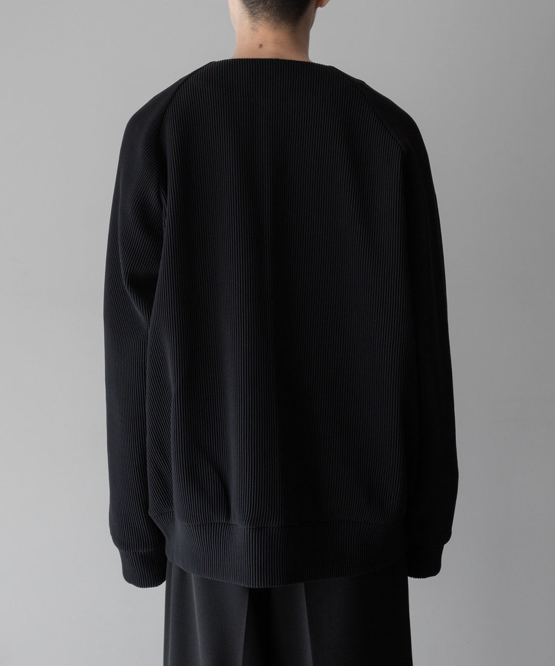 【stein】ssstein シュタインのGRADATION PLEATS CARDIGANのBLACK　 公式通販サイトsession福岡セレクトショップ